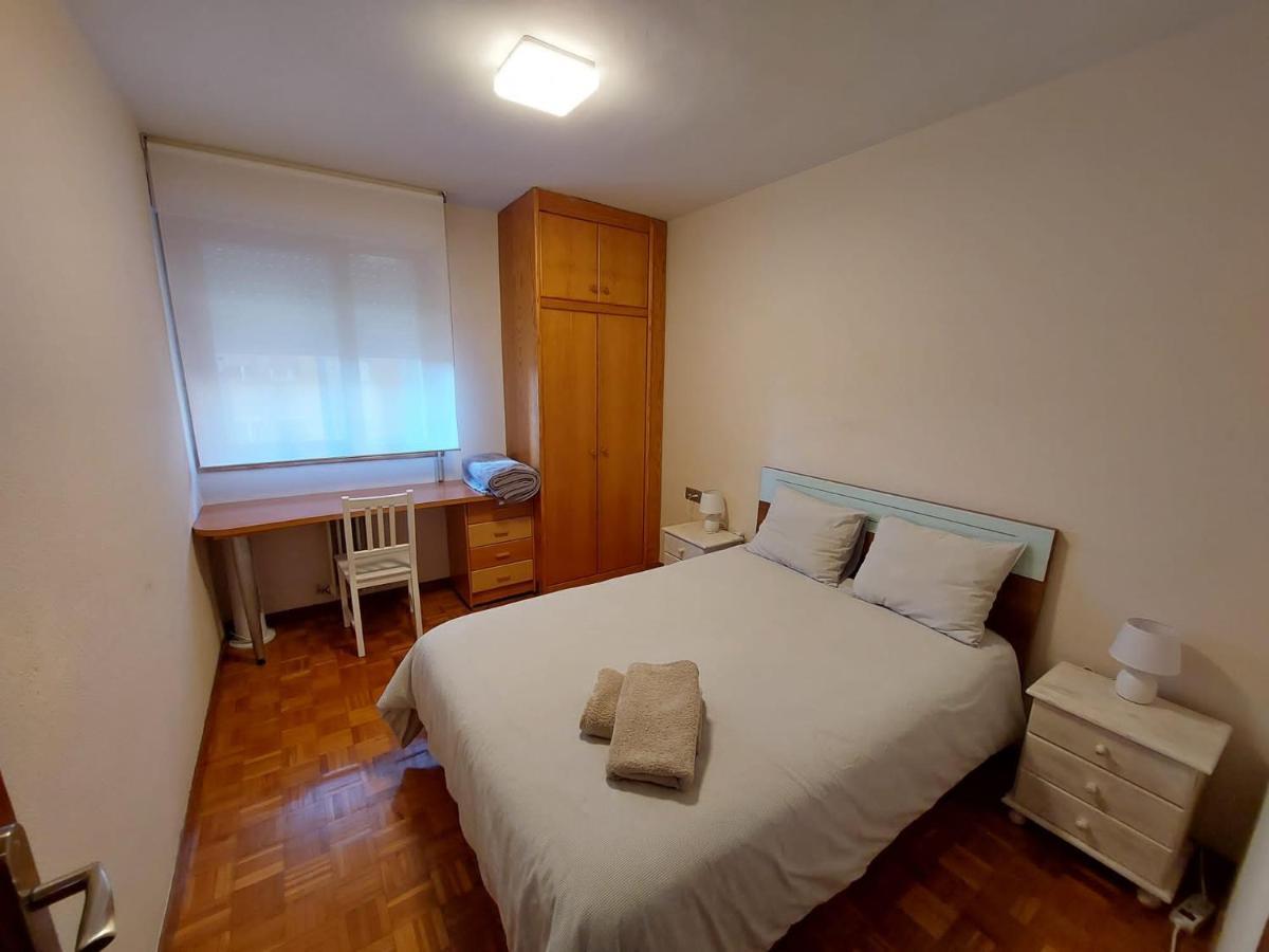 Ferienwohnung Piso Sencillo Y Acogedor Con Parking Gratuito Baranain Exterior foto